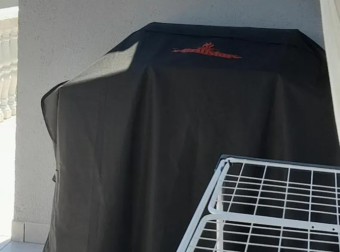 Ankalo Apartmán Vir